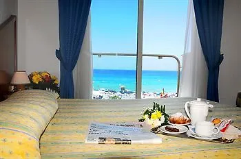 Hotel Sirenetta Isola delle Femmine 4*,